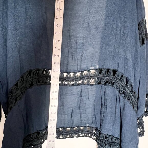 Anthropologie Evelyn K New York Esplanade Cover Cardigan Blue Crochet One Size - Picture 6 of 6